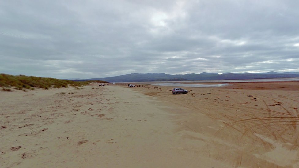 Push To Change Beach Map English Only Name In Gwynedd Bbc News