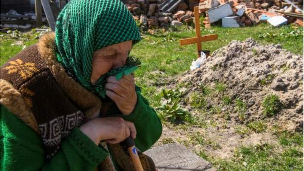 سيدة أوكرانية فقدت ابنتها خلال الغزو الروسي