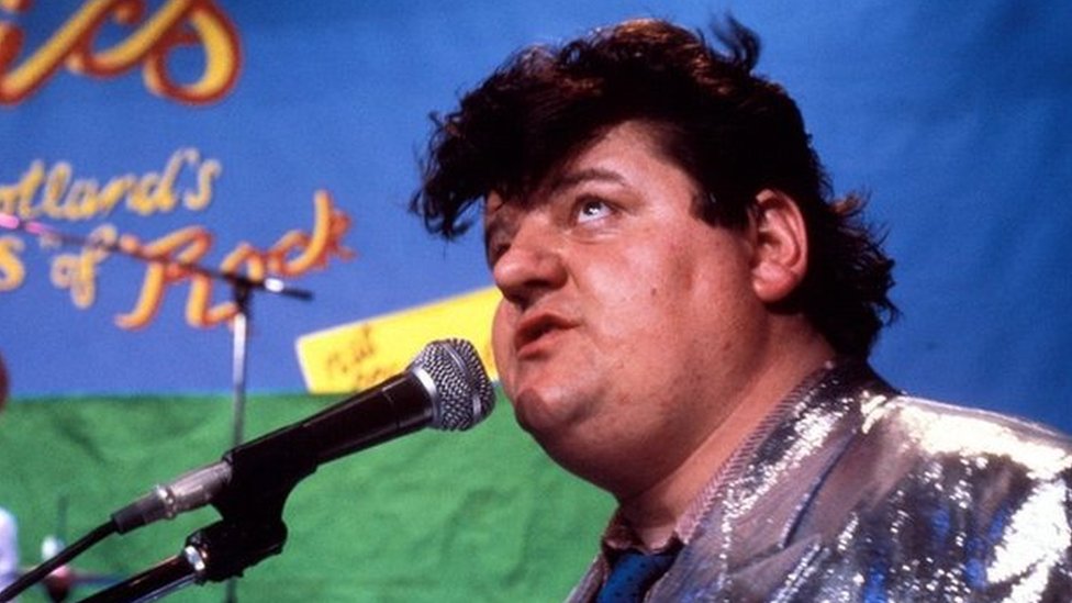 Robbie Coltrane in Tutti Frutti