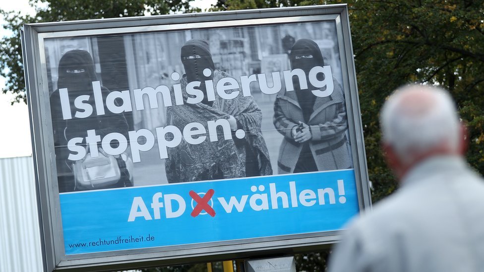 Плакат о выборах АдГ в Берлине: «Остановить исламизацию»