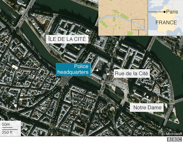 На карте показано место нападения в центре Парижа