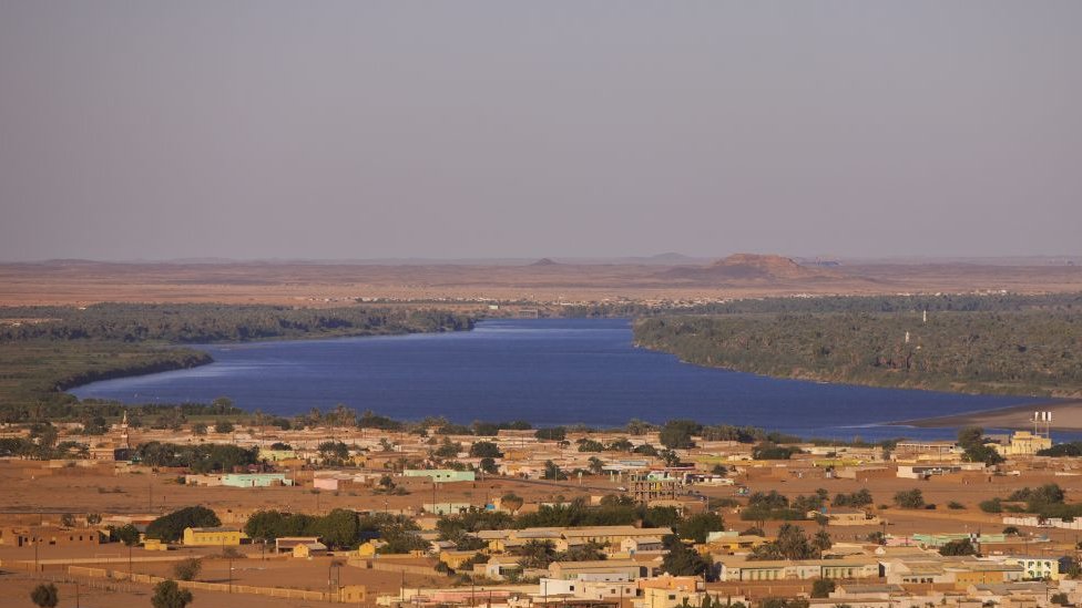 Nil nehri ve Karima kasabası