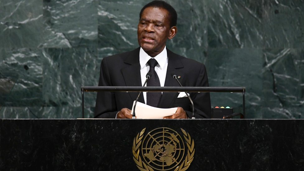 Файловая фотография президента Экваториальной Гвинеи Теодоро Обианг Нгема Мбасого, выступающего перед Генеральной ассамблеей Организации Объединенных Наций в штаб-квартире ООН в Нью-Йорке 21 сентября 2017 г.