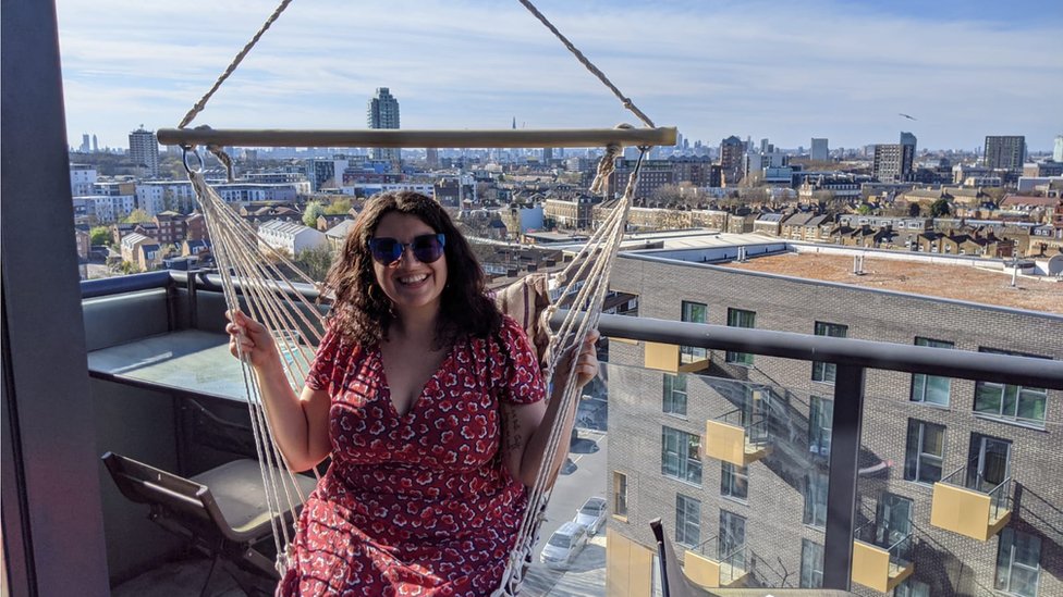 'Having my identity stolen cost me £10,000' - BBC