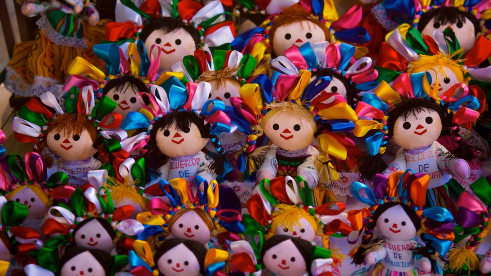 Uno de los recuerdos más típicos de Guanajuato. Muñecas típicas