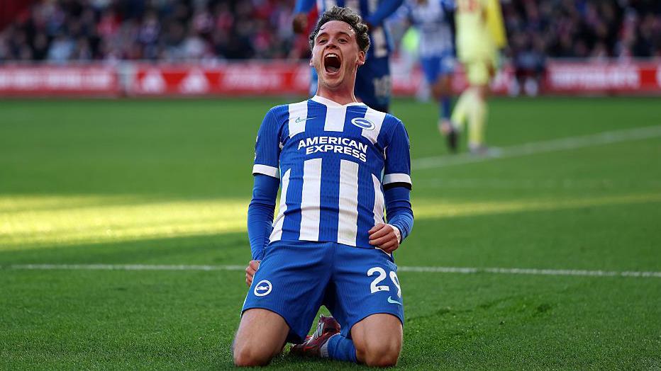Nottingham Forest 0-2 Brighton: Maxim de Cuyper and Stefanos