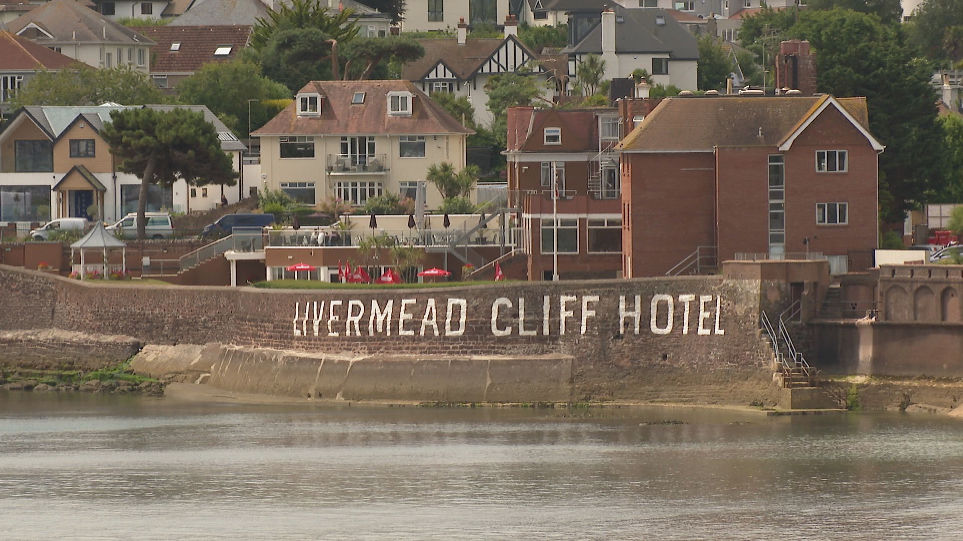 Torbay hotel disputes £15k water bill due to faulty meter