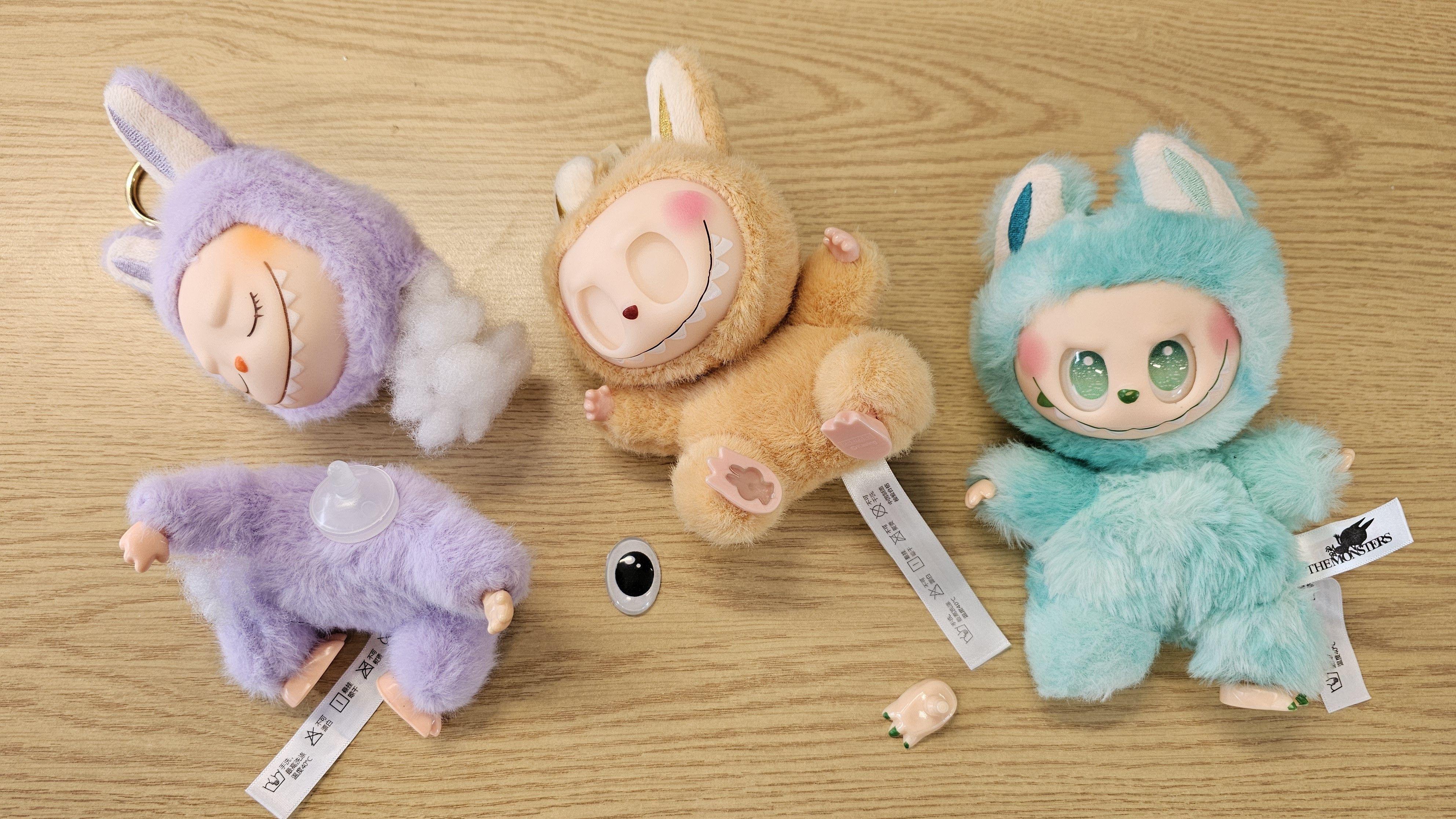 その他 FAKE TOY Fake Labubu dolls seized in Douglas amid potential danger warning