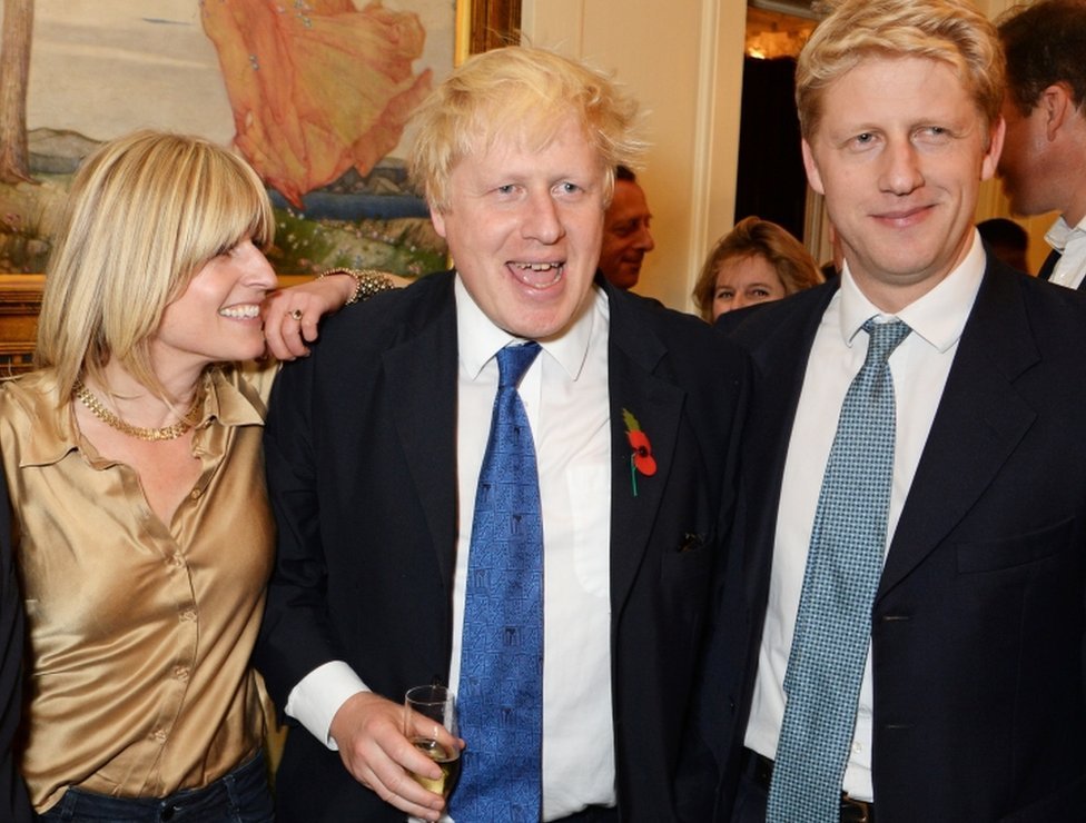 Rachel Johnson, Boris Johnson y Jo Johnson.