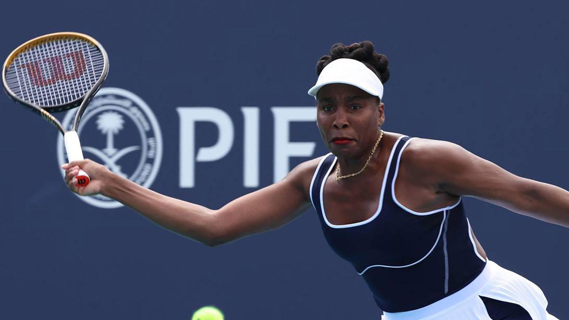 eleven by Venus Williams テニスワンピース US Ｌ EleVen by Venus Williams Launches New Collection - Essence