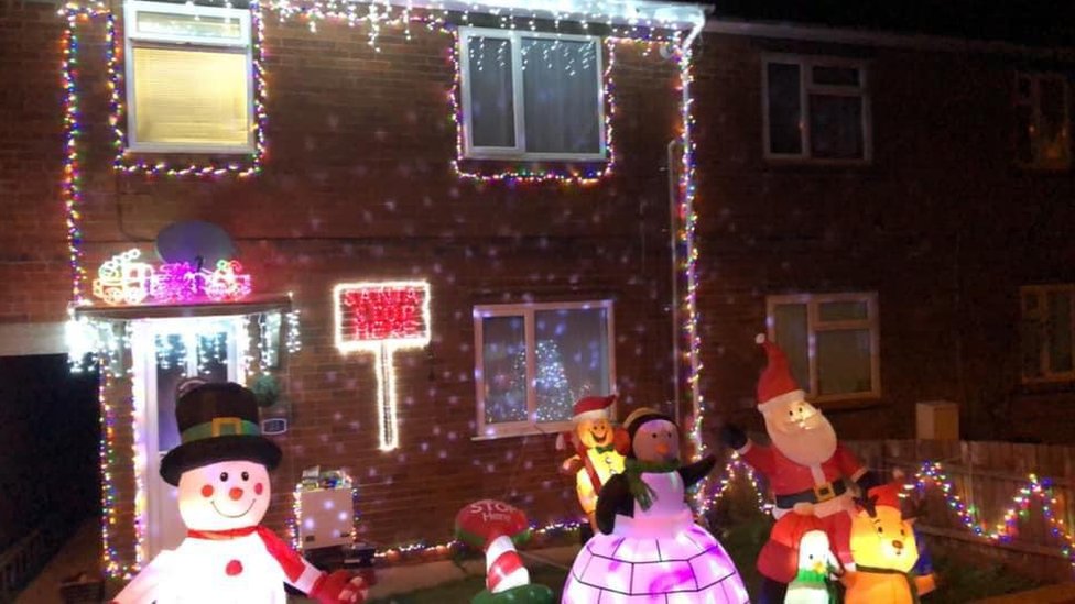 When Does Longue Vue House Decorated For Christmas 2022 Coronavirus: 'Christmas Mad' Mum Put Up Lights Early For Smiles - Bbc News