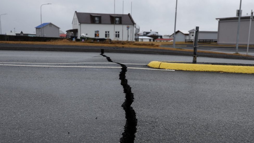 Road damage in Grindavik