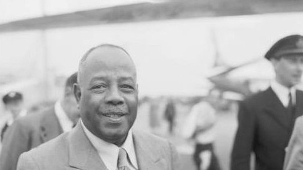 مظاهرات 21 أكتوبر في السودان: ما المغزى من اختيار هذا التاريخ لمظاهرات دعم الحكم المدني؟ 3 الفريق عبود الذي قاد انقلاب 1958 في السودان