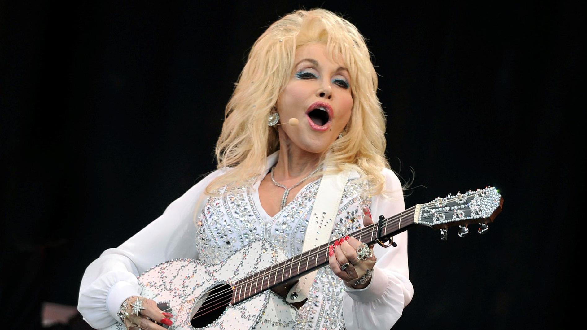 Dolly Parton postpones Las Vegas shows over 'health concerns'