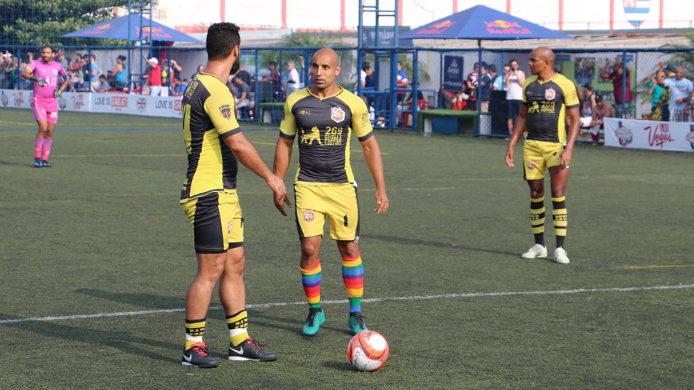 Douglas Braga (de espaldas) y André Mahcado durante un partido.