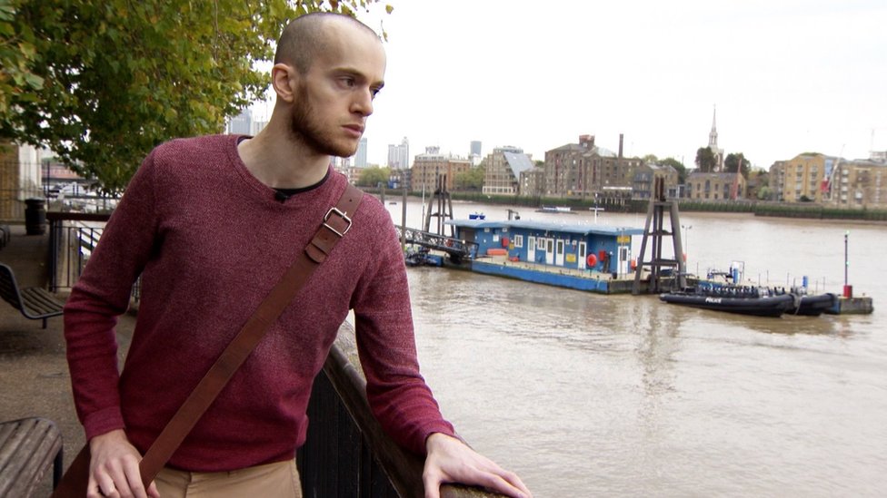 Daniel lleva una década dedicándose al trabajo sexual. Daniel