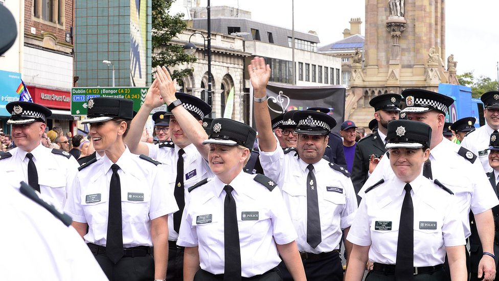 PSNI на Belfast Pride в 2017 году