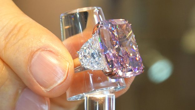 This Pink 59-Carat Diamond Could Be the Most Expensive Ring Ever Sold