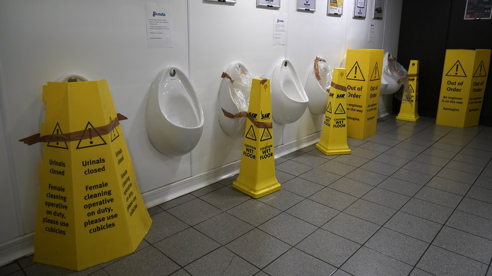 Coronavirus When will public toilets be reopened? BBC News
