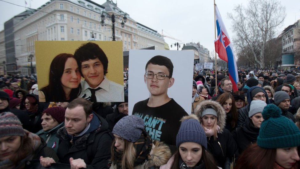 Protestas en Bratislava tras el asesinato de Kuciak y su pareja.
