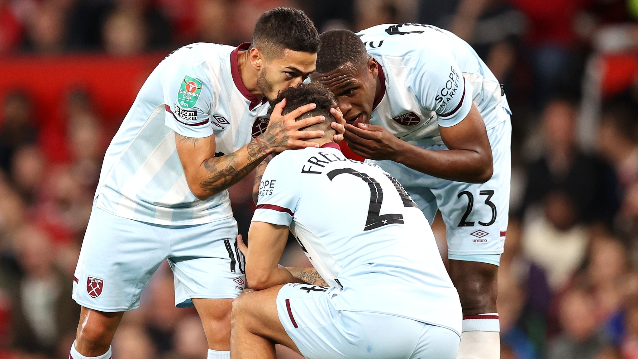 Manchester United 0-1 West Ham: Lanzini puts Hammers into fourth round of Carabao Cup