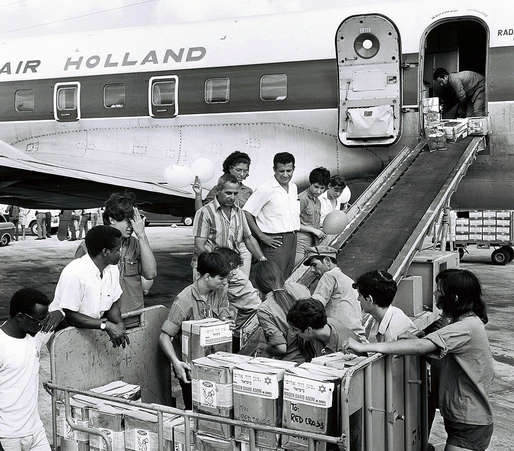 La operación aérea civil que se realizó para transportar ayuda humanitaria en Biafra es la más grande desde el fin de la II Guerra Mundial. II Guerra Mundial