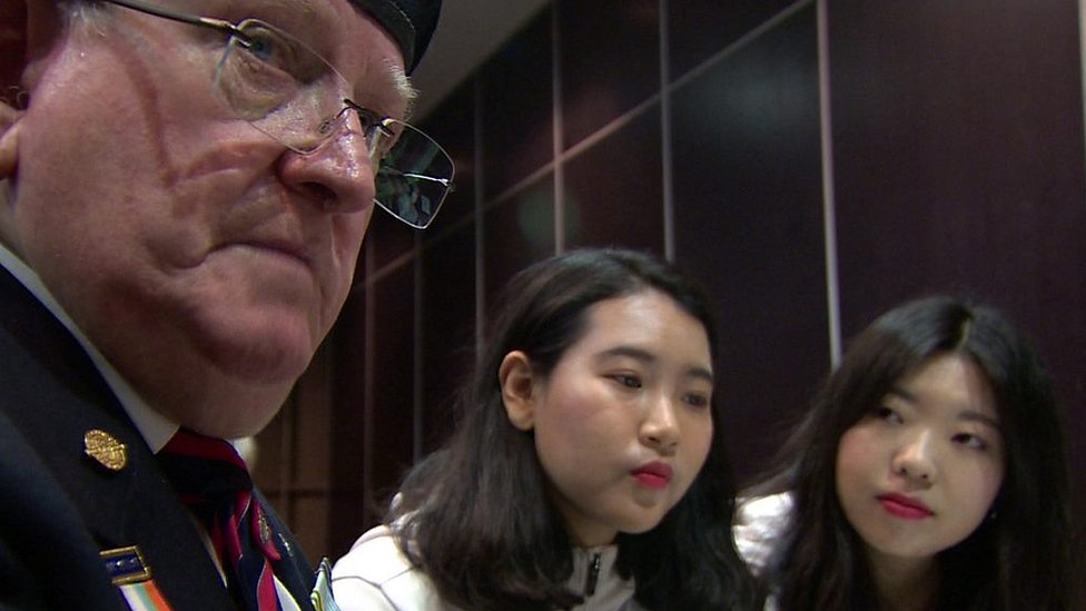 Students journey 5,500 miles to thank Korean War vets