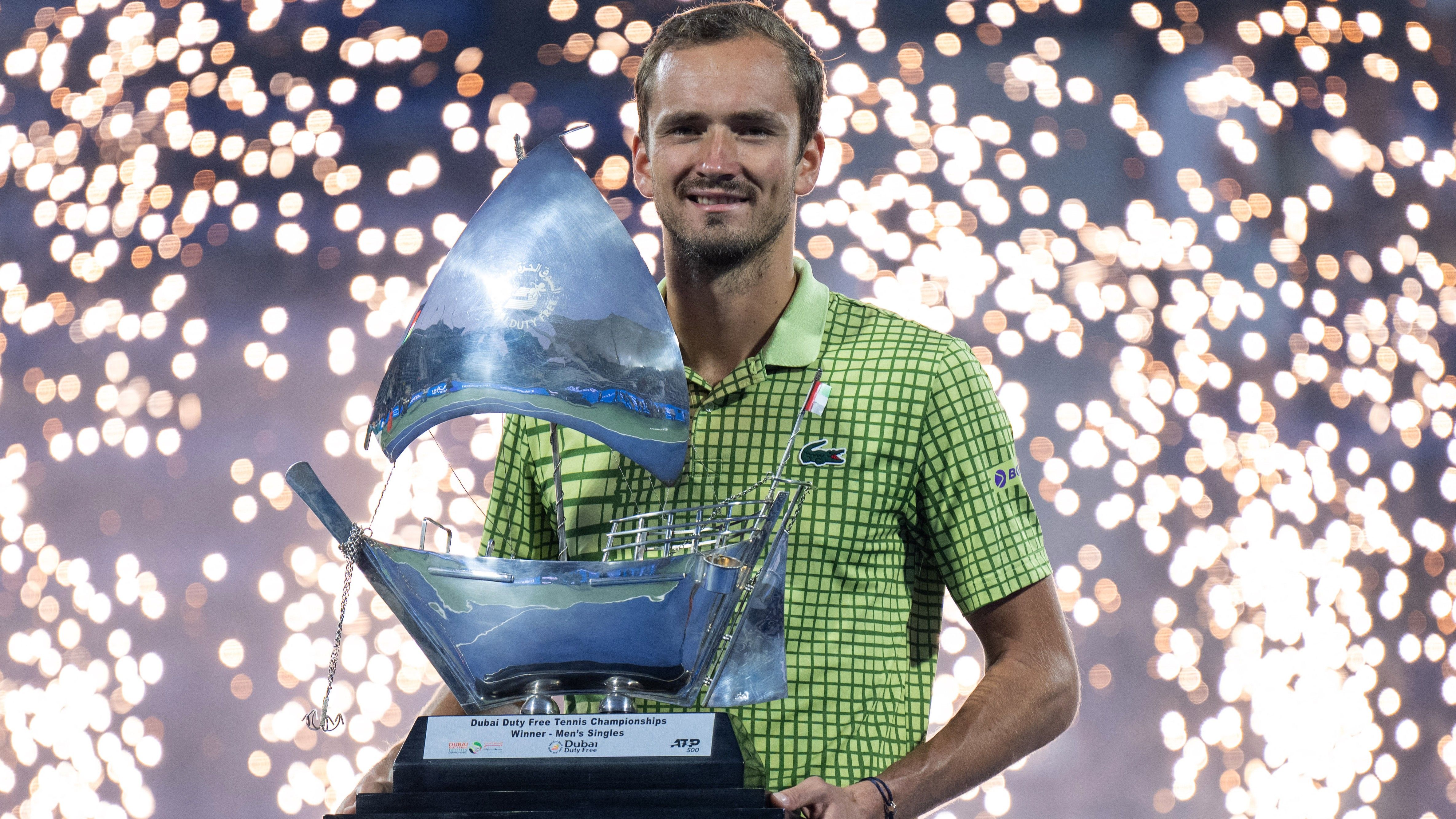 Dubai Tennis Championships: Daniil Medvedev wins title as Tallon