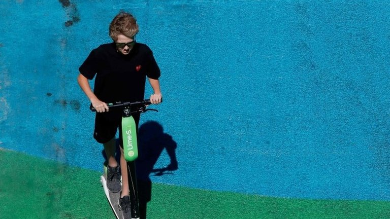 Uber invests in Lime city scooter hire company