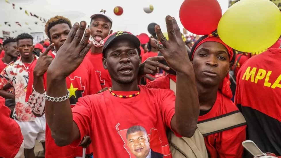 Eleitores do MPLA