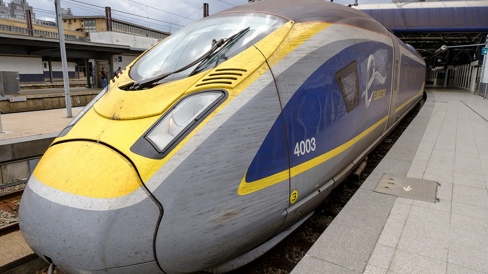 Širenje stenica u Parizu navelo je železničku kompaniju Eurostar da uvede posebne mere čišćenja u vozovima između Francuske i Engleske
