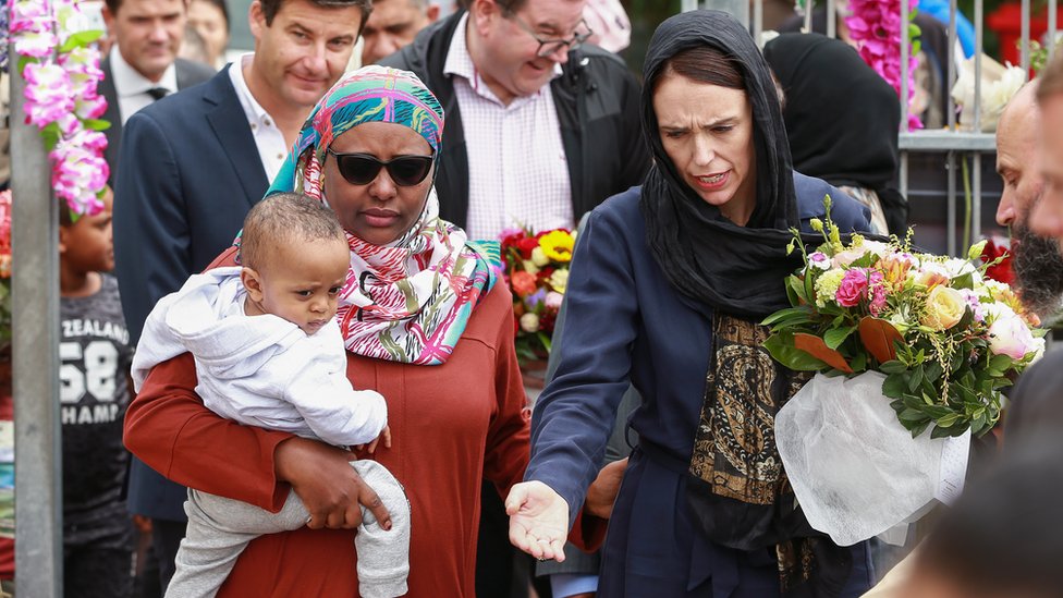 Novozelandska premijerka Džasinca Ardern u poseti džamiji Kilbirni