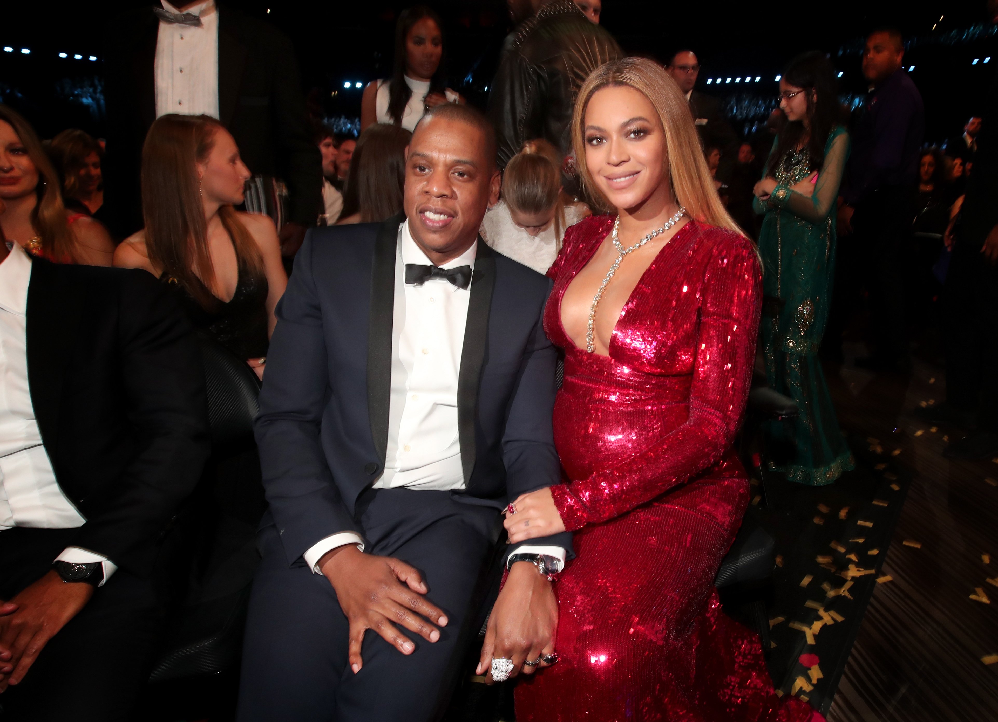 Бейонсе і Jay Z нещодавна оголосили, що чекають на двійню