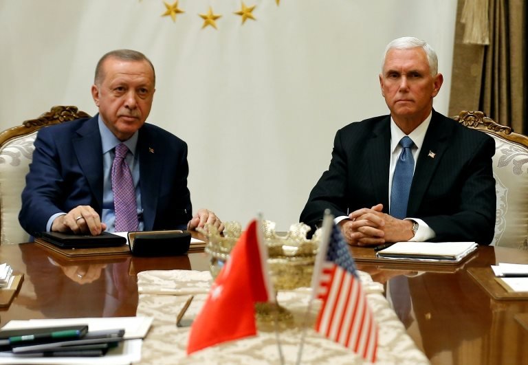 Cumhurbaşkanı Recep Tayyip Erdoğan ve ABD Başkan Yardımcısı Mike Pence