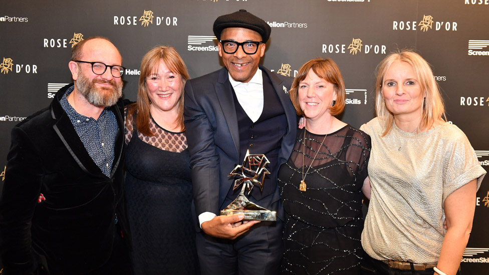 Blades получает награду Rose d'Or за лучшую реалити-шоу и развлекательную программу в декабре 2019 года