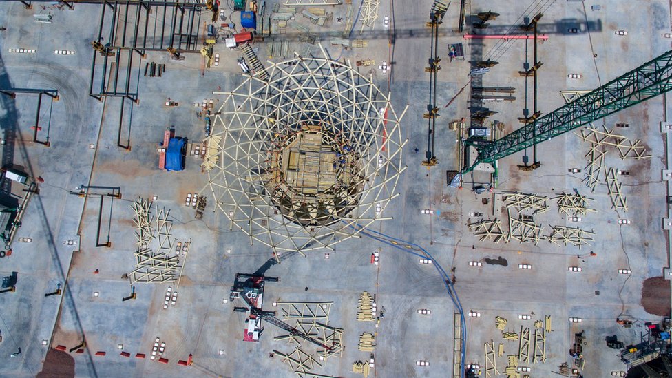 Obras y materiales de construcción del Nuevo Aeropuerto Internacional de México en Texcoco, Ciudad de México.