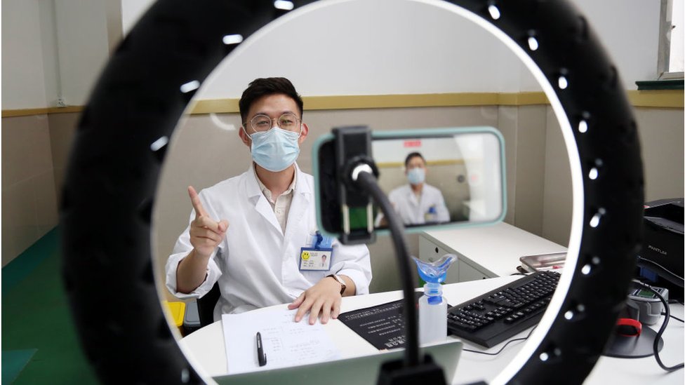 Çinli doktorlar da TikTok da aktif