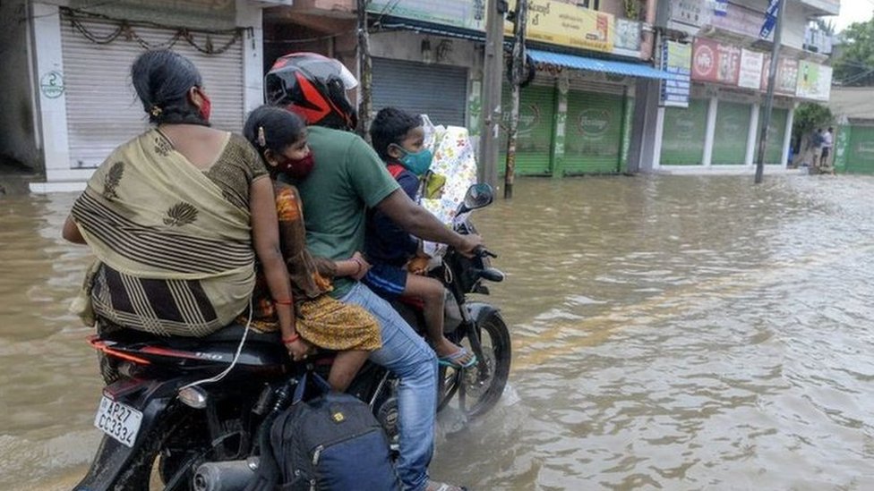 Heavy rains destroy homes and lives in southern India