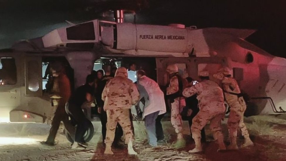 Los niños heridos fueron trasladados en helicóptero militar para ser atendidos en EE.UU.