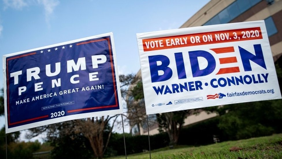 لافتات الحملة الانتخابية معروضة في فيرجينيا ، الولايات المتحدة