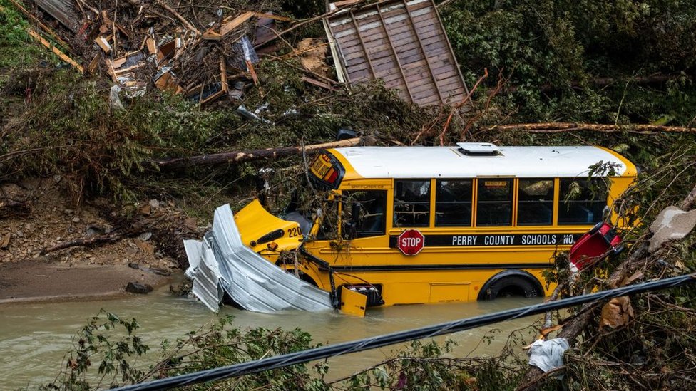 Kentucky floods: Death toll rises to 37, hundreds still missing