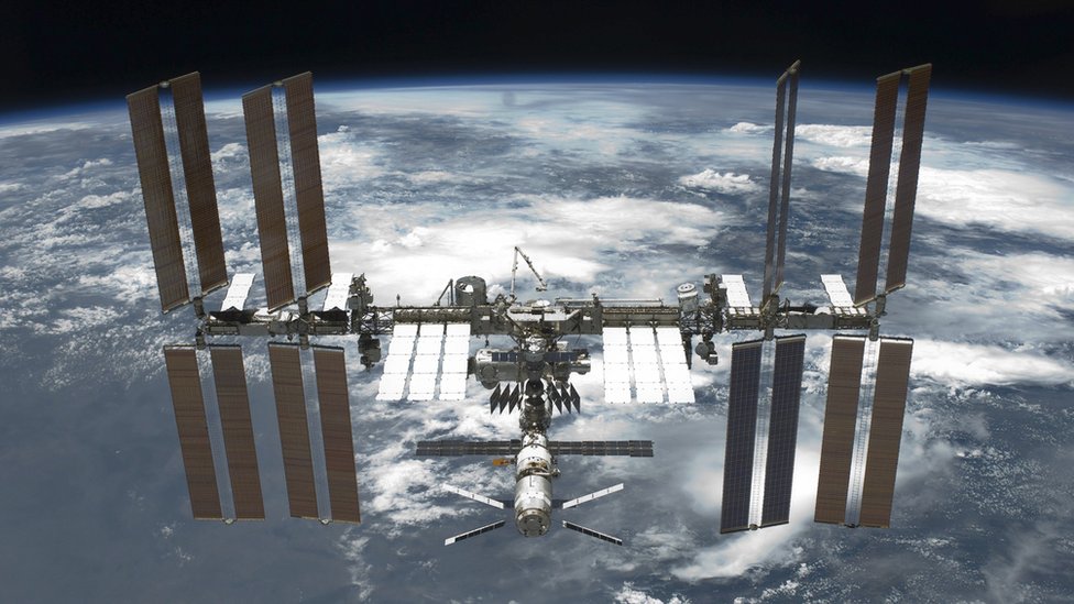 Частным космонавтам будет разрешено до 30 суток полета на МКС