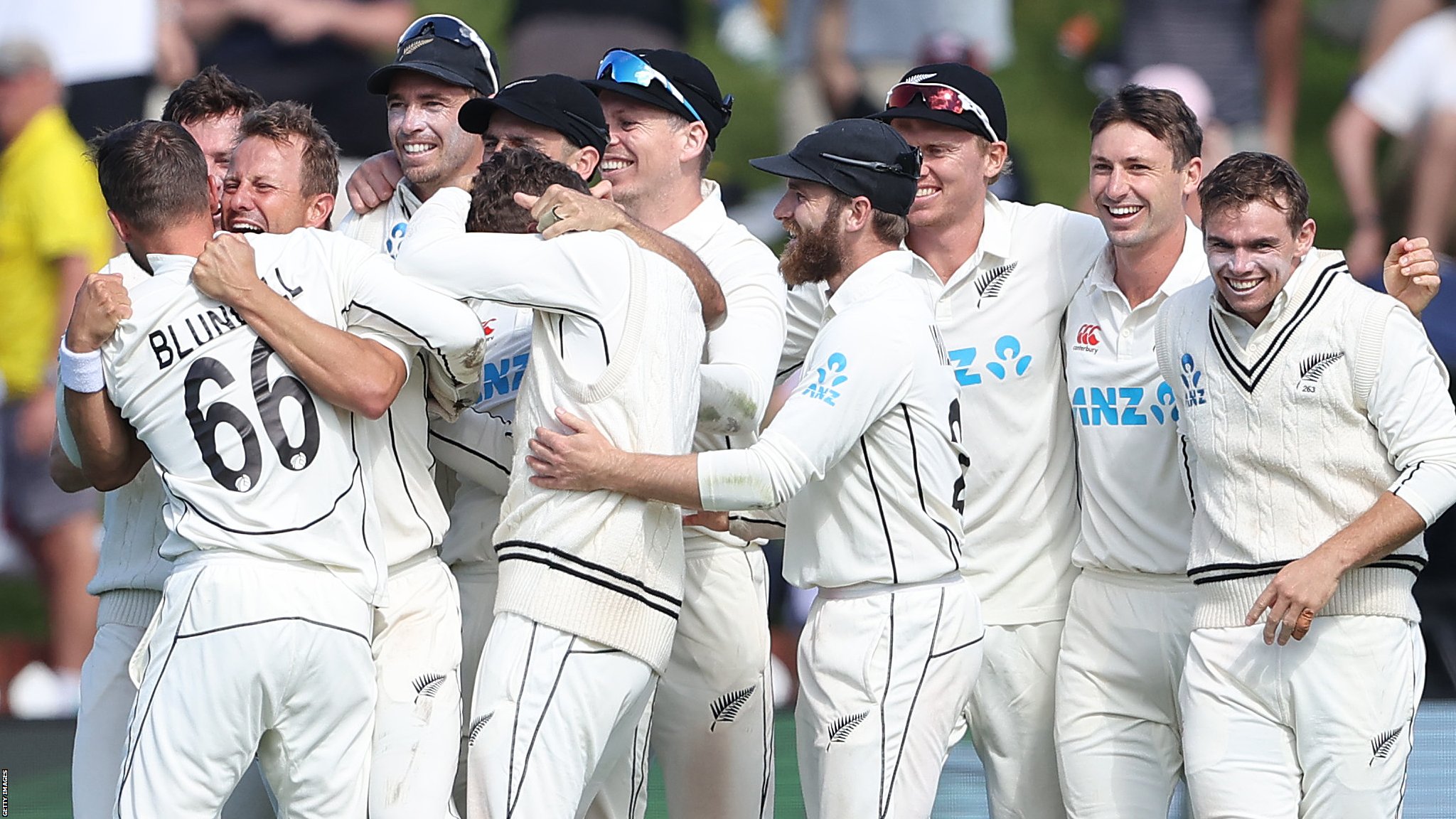 New Zealand beat England following one of all-time great finishes