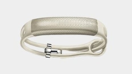 Jawbone fitness trackers removed from online shops