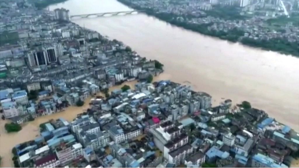 Central and southern China hit by heavy flooding