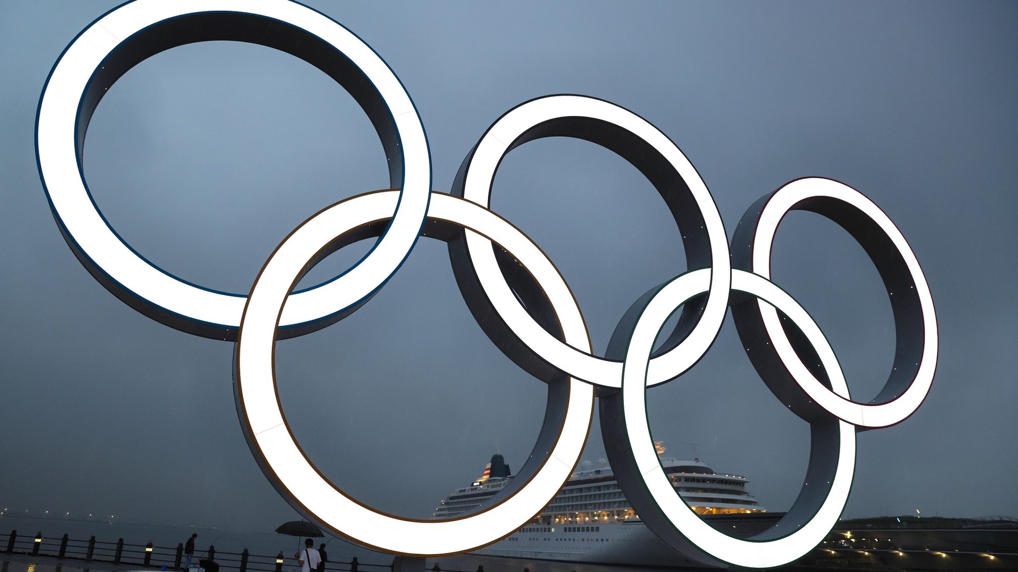 Олимпийские игры будущего. Кольца Олимпийских игр. Олимпийских игр 2008 BMW. Олимпийские игры 2028.