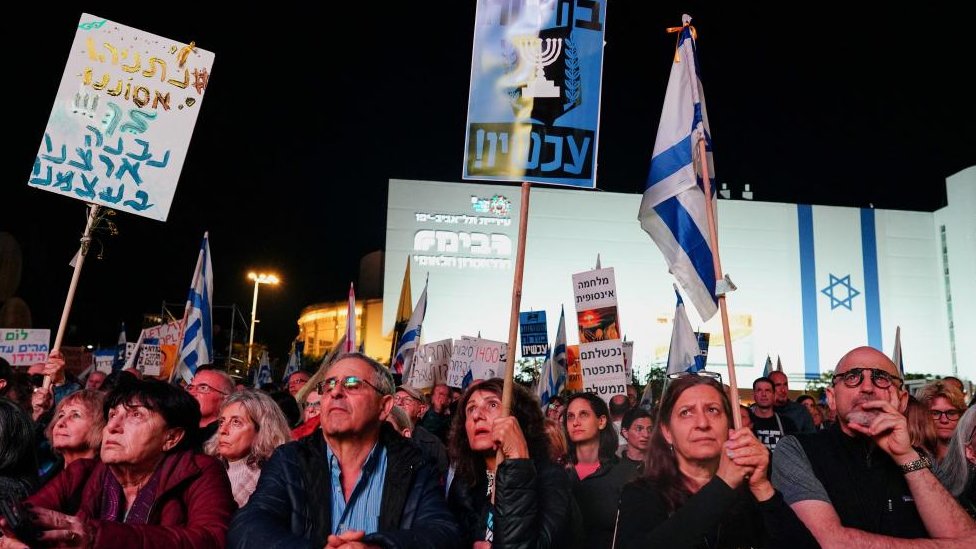 Protesters in Tel Avid