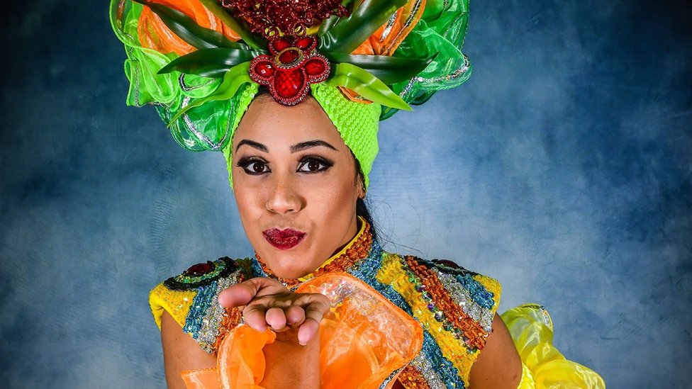 Giselle Romero es bailarina en el circo cubano Big Kid Circus.