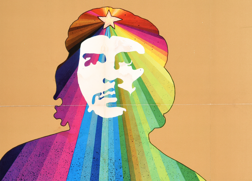 Плакат Ospaaal под названием Che Guevara, 1969, изображающий его лицо поверх радужного узора