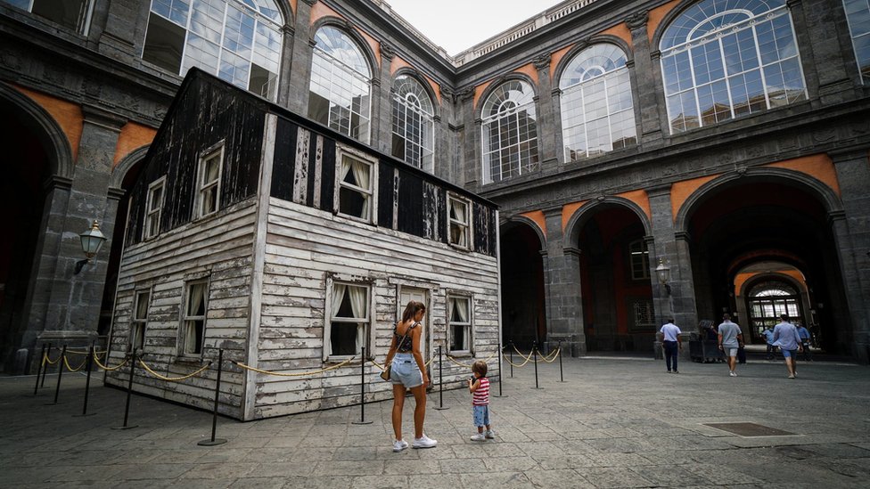 Rosa Parks' house on display in Naples